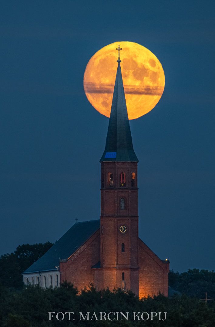 Zdjęcie tytułowe dla: Dom pielgrzyma